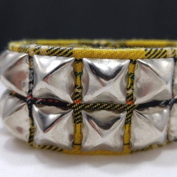Funk Plus Wide Silver Nail Heads Yellow Plaid Snap Bracelet 9 Inches, Adjustable - Picture 7 of 8